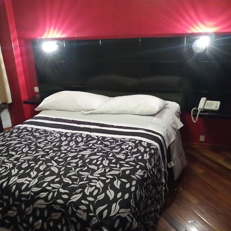 Hostal Capri Quito Eksteriør billede
