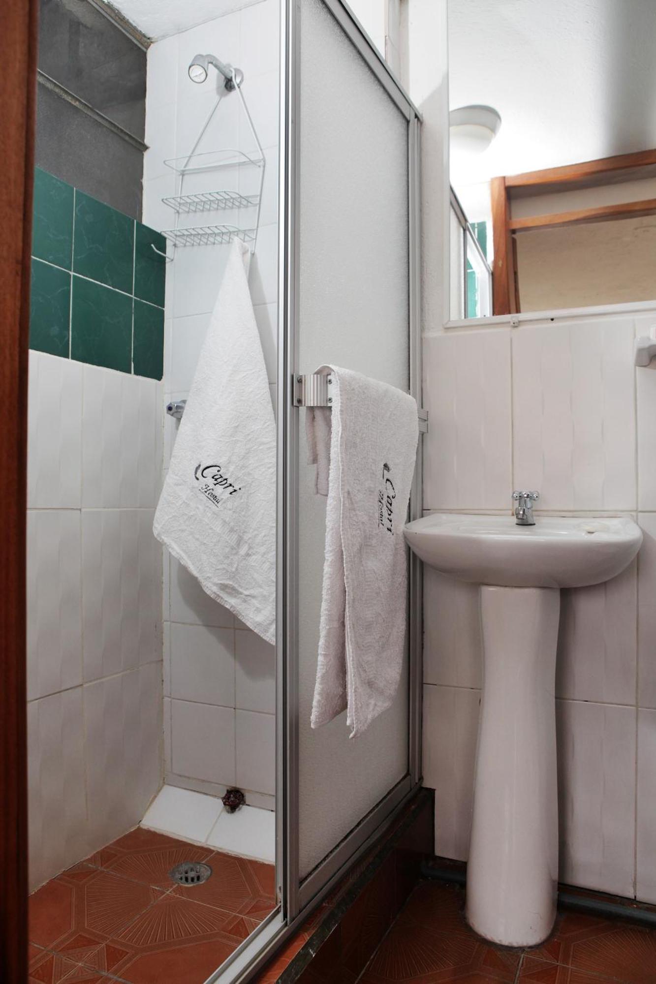 Hostal Capri Quito Værelse billede