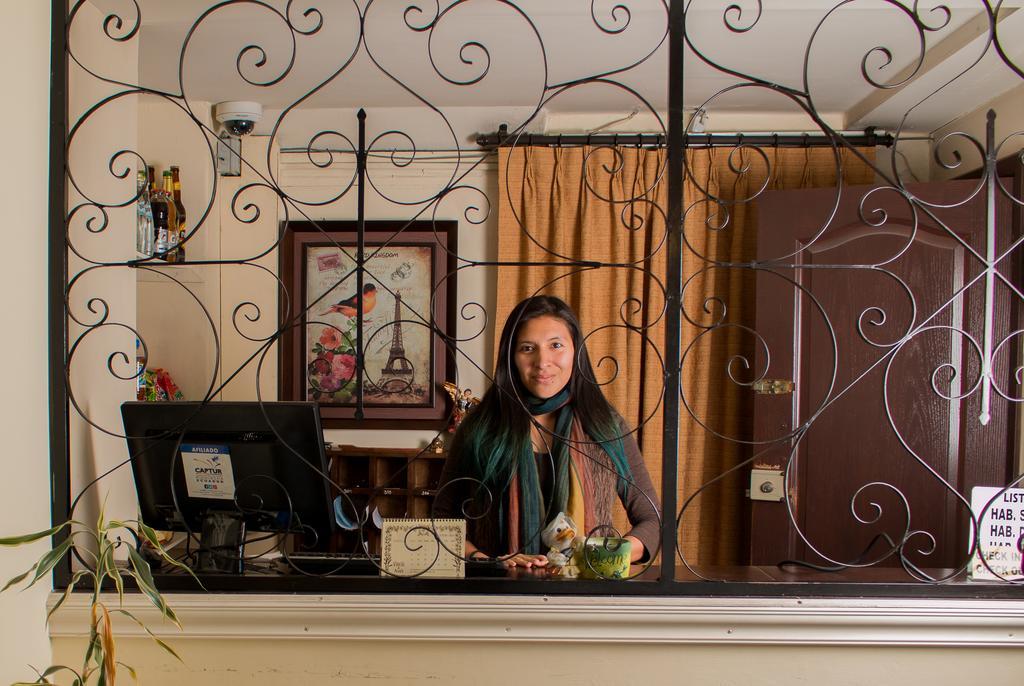 Hostal Capri Quito Eksteriør billede